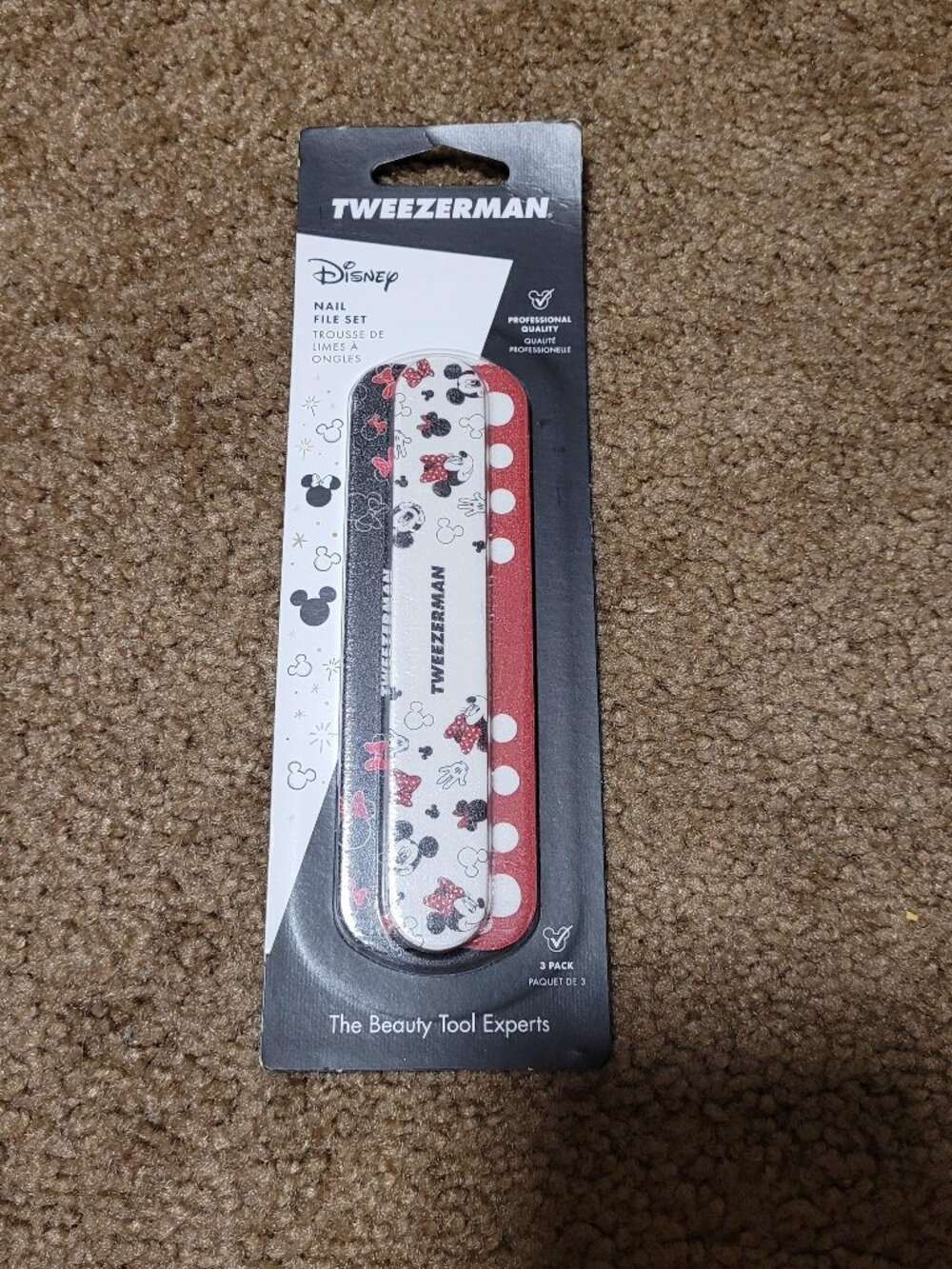 NWT! Disney Tweezerman Mickey & Minnie Mouse Ear-esistible nail file set